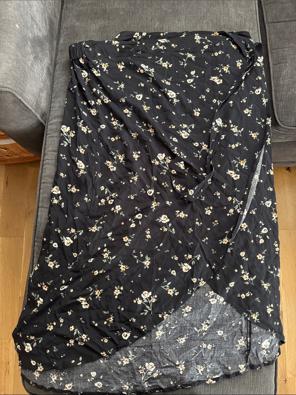Thyme Maternity Black Floral Wrap Midi Skirt